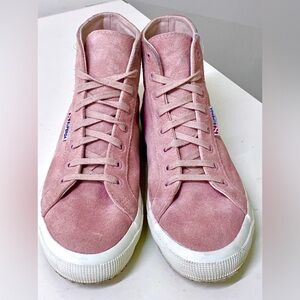 Men’s 7 Women’s 8.5 Superga Mauve Suede High Top Sneakers